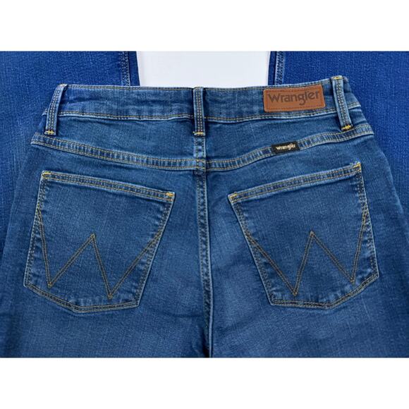 Wrangler High Rise Bold Boot Jeans – Dark Blue, Size 2/26x32, New - Picture 6 of 9